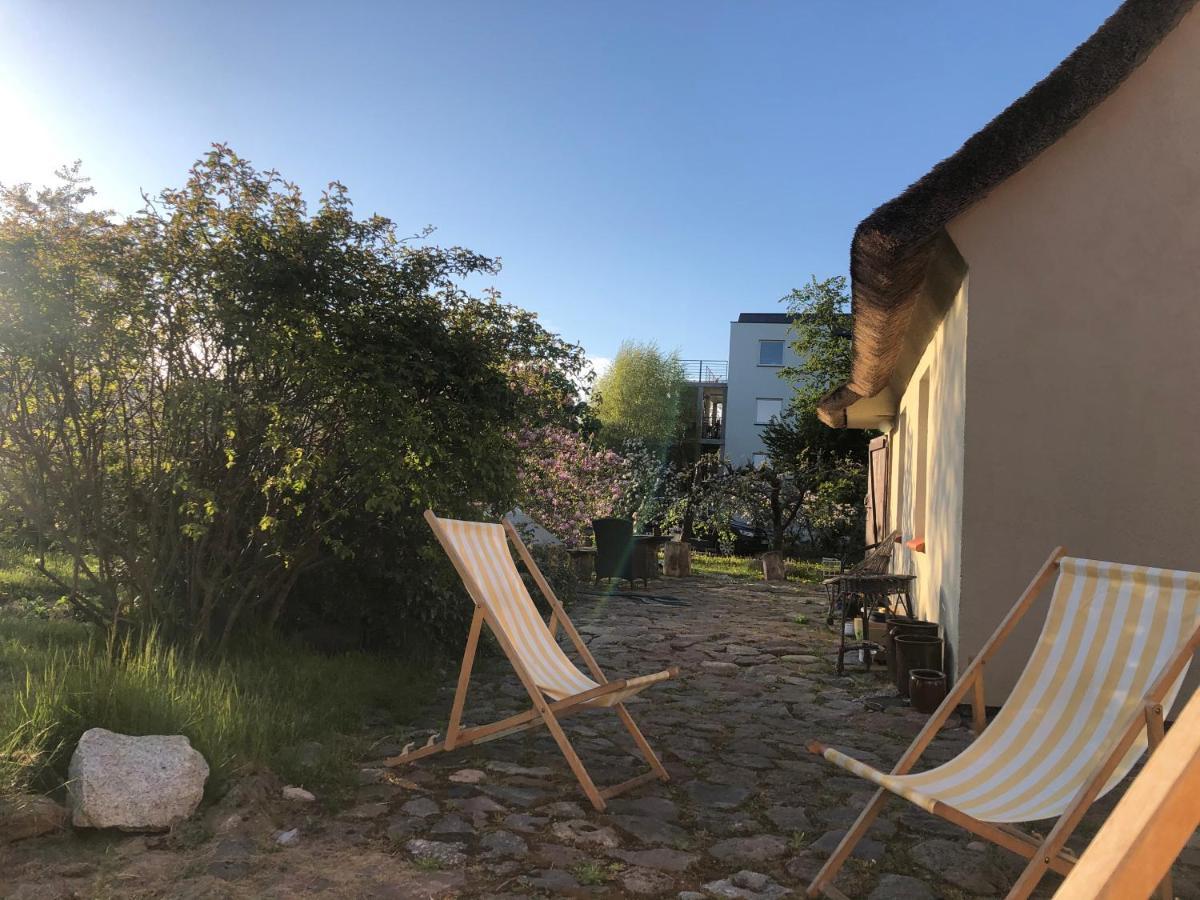 Oaza Pod Strzecha Klimatyczny Dom Z 3 Sypialniami Na Wylacznosc Z Kominkiem I Duzym Ogrodem Ustronie Morskie Bagian luar foto